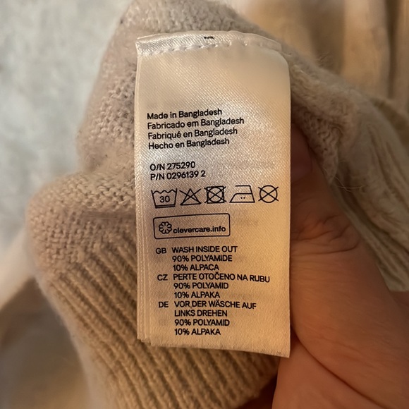 H&M sequined bird Christmas Sweater size L - Picture 5 of 5